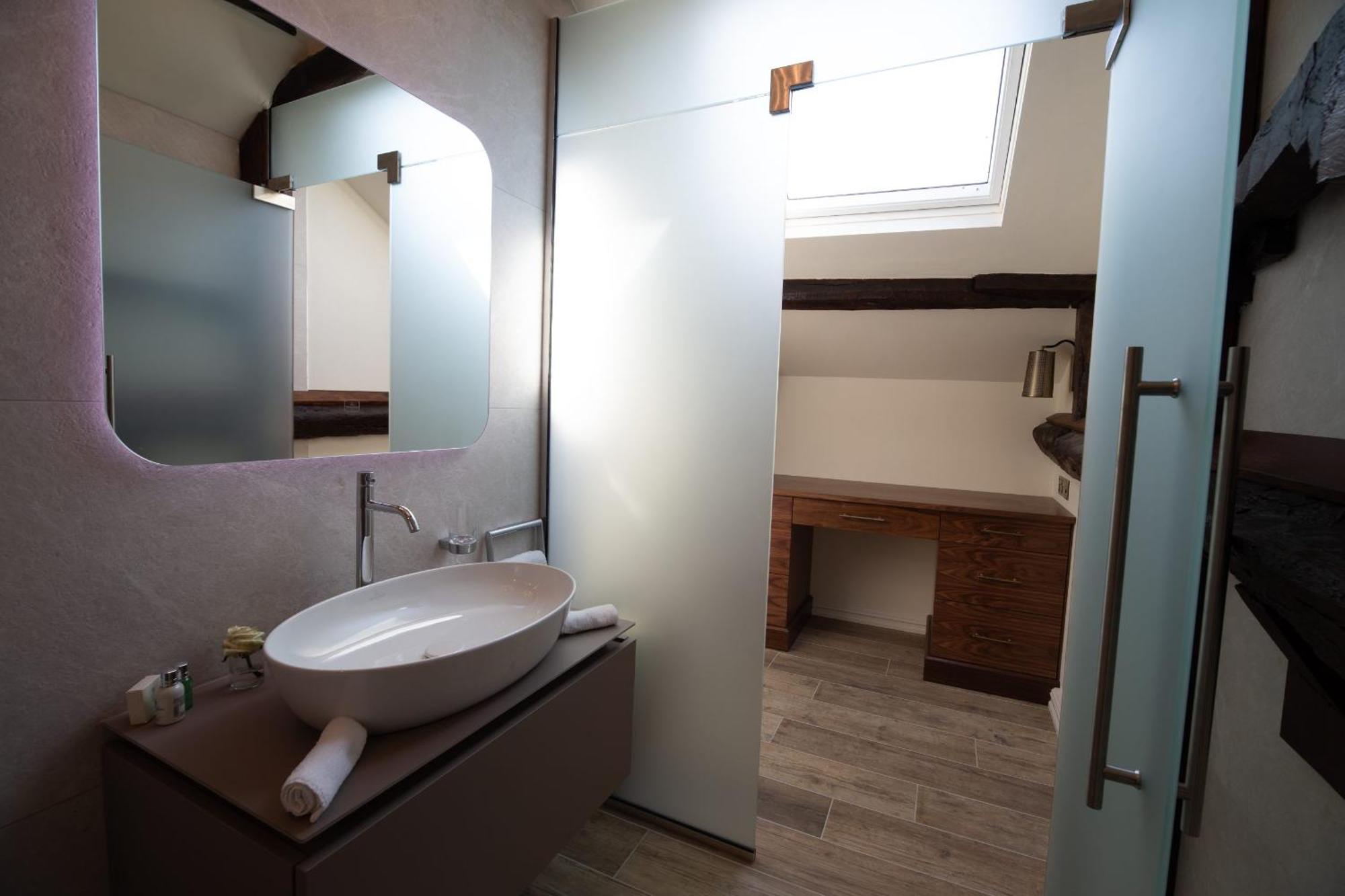 카트멜 Aynsome Manor B&B 외부 사진